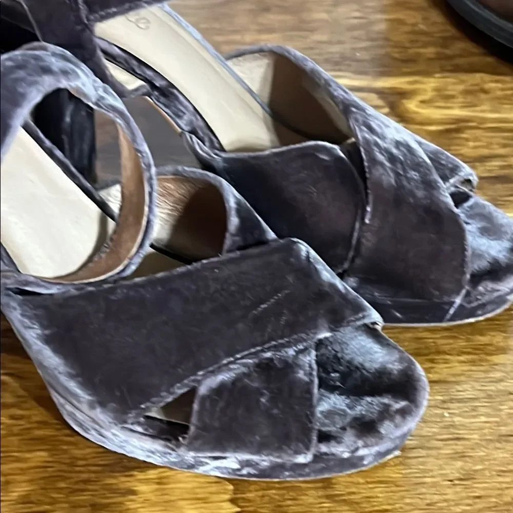 Madewell Purple Platform Sandals with Suede Finish